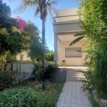 À LOUER | Villa Haut Standing avec Piscine – El Aouina, Tunis – Réf : PA-0675 - Miniature