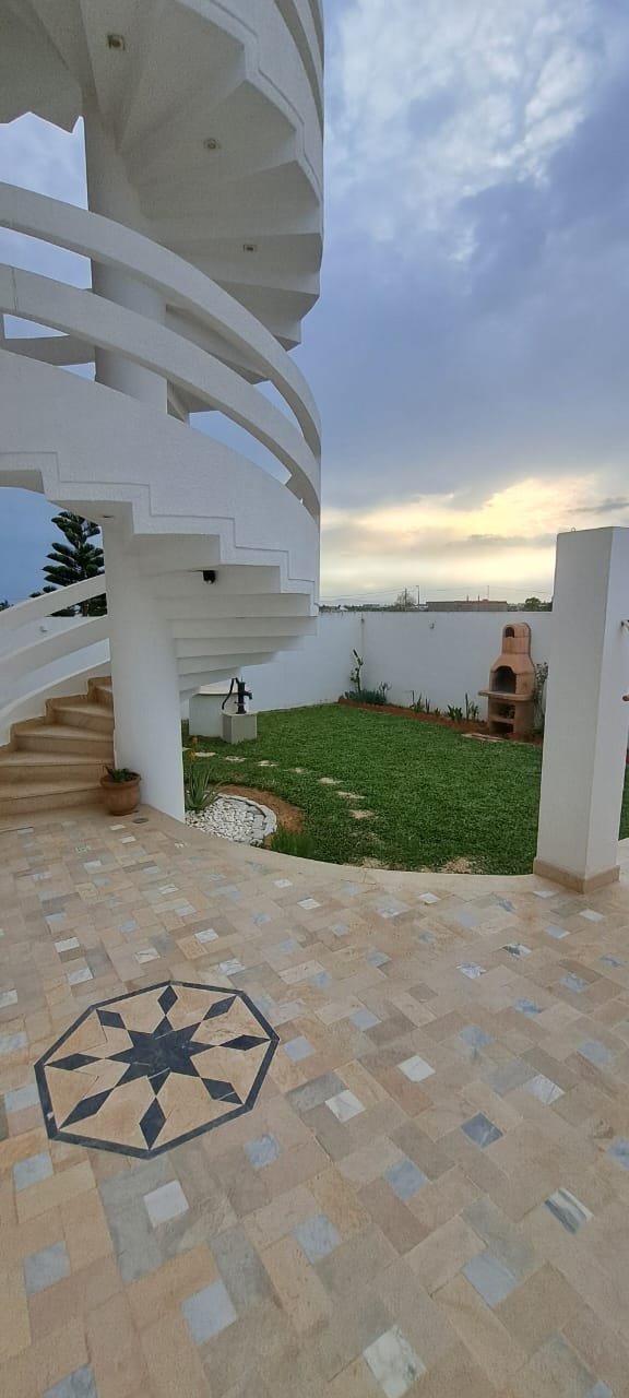 À LOUER | Studio meublé S0 – Kélibia (Zone touristique) – Réf : PA-0668