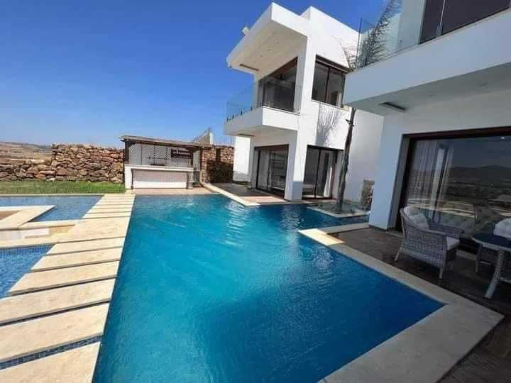À LOUER | Villa S+4 - Hammamet, Zone El Monchar - Réf : PA-0769