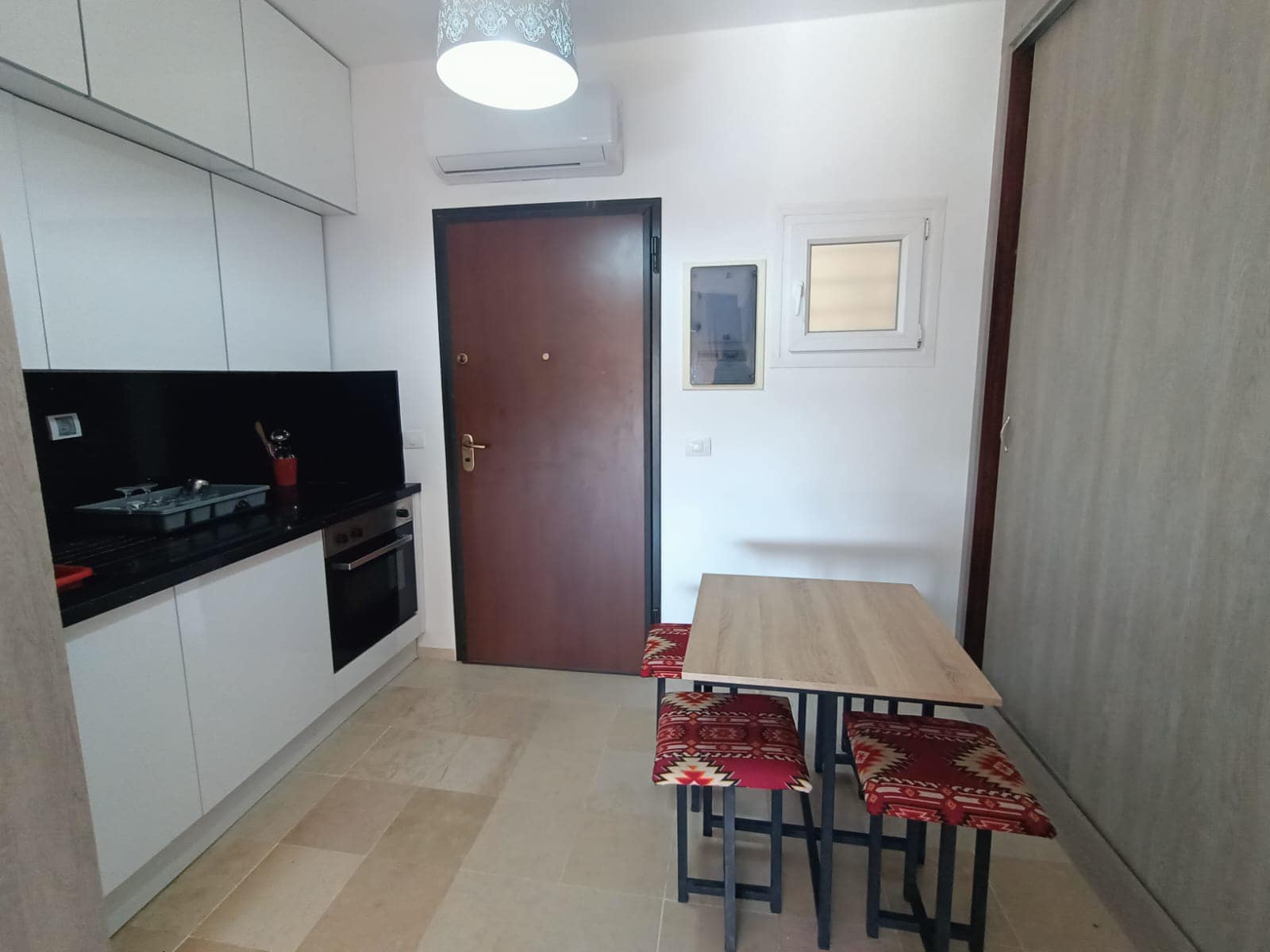 À LOUER - ÉTÉ 2025  Appartement S+2 Meublé – Chatt Mariem, Sousse  Réf PA-0794 - Miniature