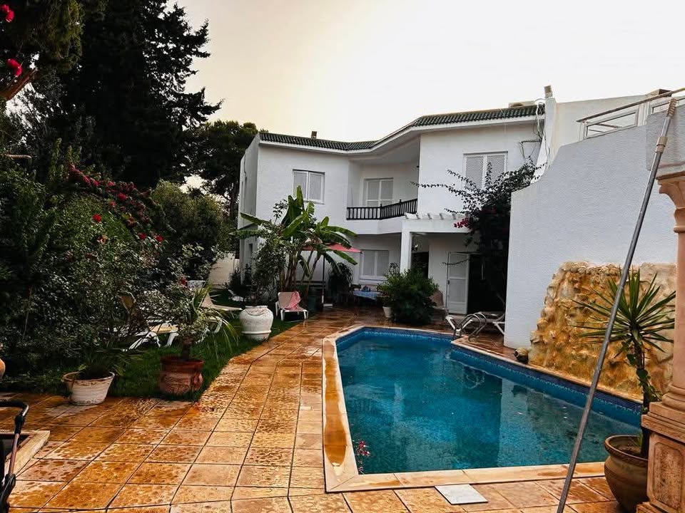 À LOUER – Villa estivale S+4 avec piscine à Hammamet Réf : PA-0799 - Miniature
